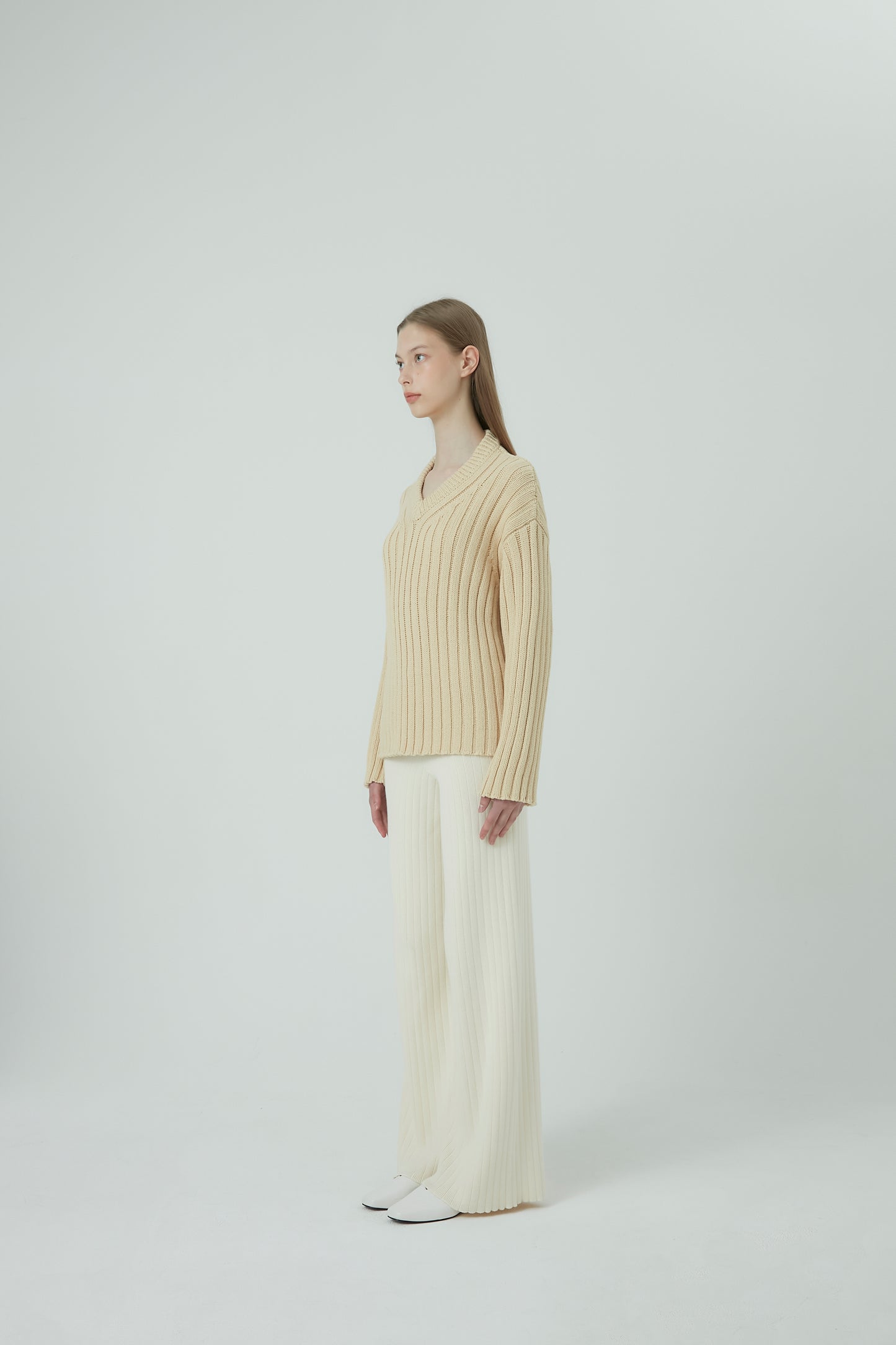 Pepper Sweater (Beige)